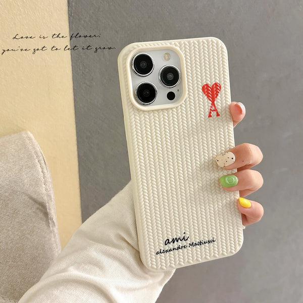 Cute woven pattern heart-shaped soft phone case, suitable for iPhone 12 13 14 15 Pro Max shock-absorbing back cover for couples